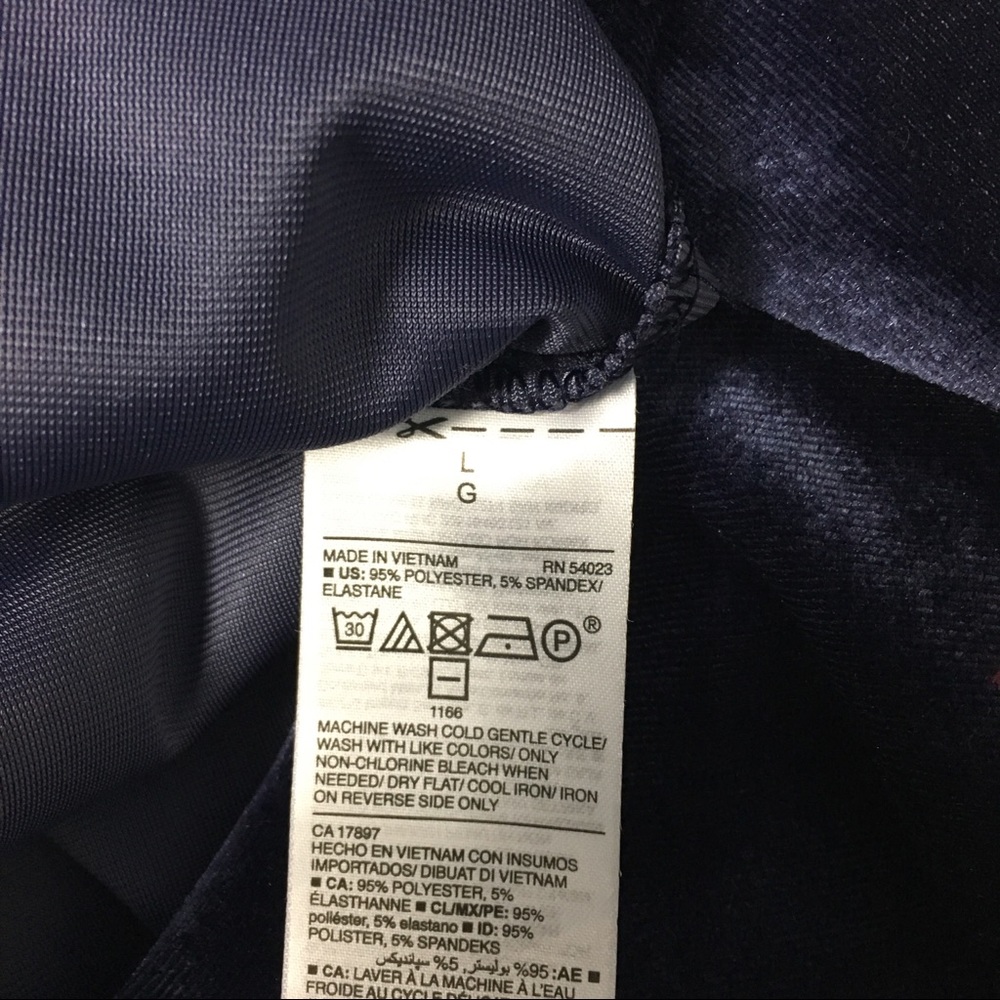 Old Navy Blue Velvet Short Sleeve Tee Sz L - Picture 7 of 7